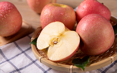 春季白癜风患者吃什么补黑色素