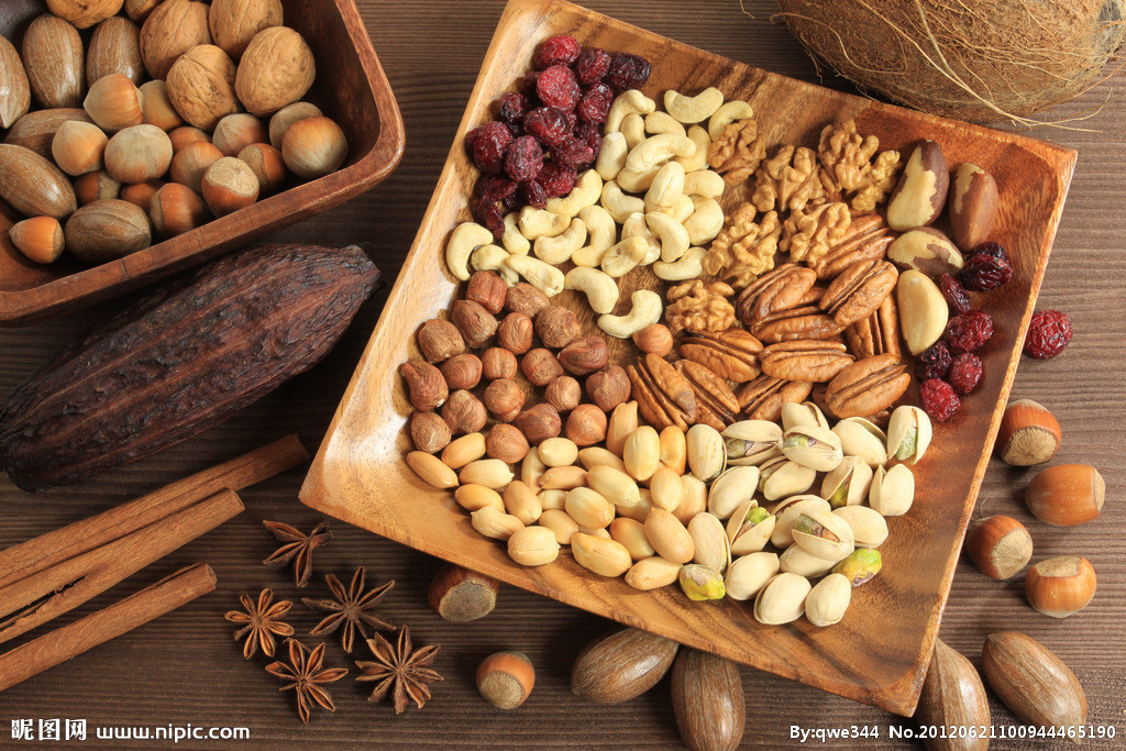 头部白癜风秋季可多食坚果