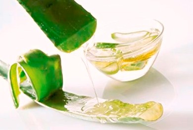 白癜风手术后可以给伤口涂芦荟胶吗