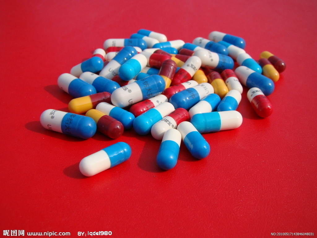 有没有药物可以控制脸上的白斑