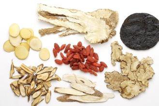 面部白癜风女性患者用308激光治疗行吗