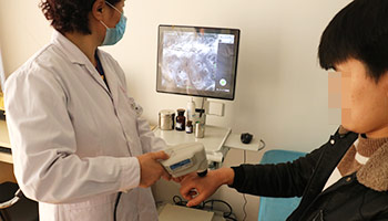 诊断白斑是不是白癜风要走好这两步