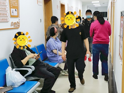 白癜风白斑用手摩擦变色吗