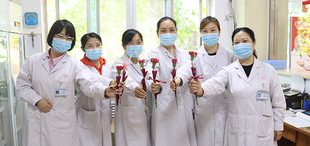 今天在忙,也不要忘记跟妈妈说声“我爱你”——温馨时刻,远大陪您度过