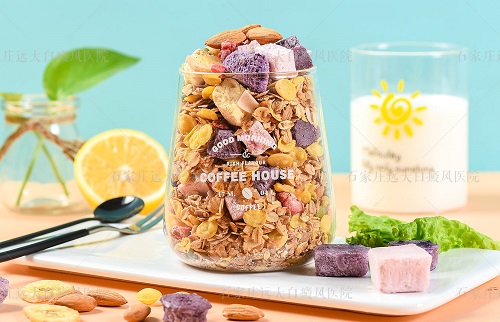 照伍德灯发现身上好多隐形的白斑怎么办