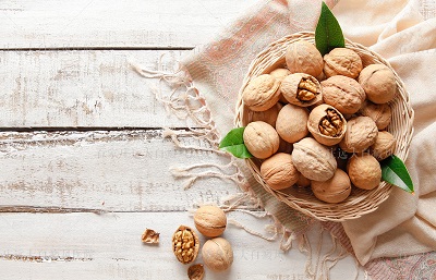 脚上无缘无故长了白块怎么办