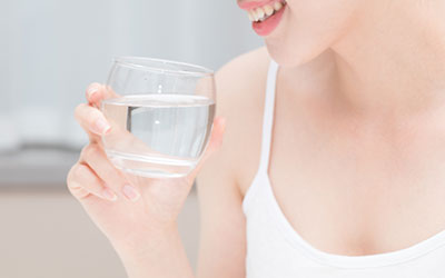 早期白癜风症状图片 初期白斑能治愈吗