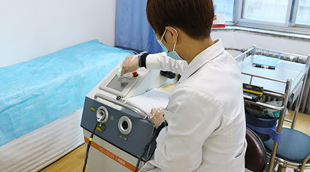 白斑在外阴和肛门之间怎么治疗好