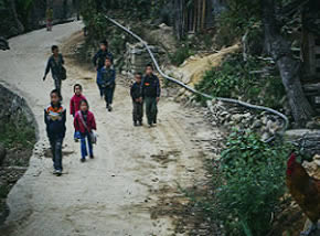 学生2